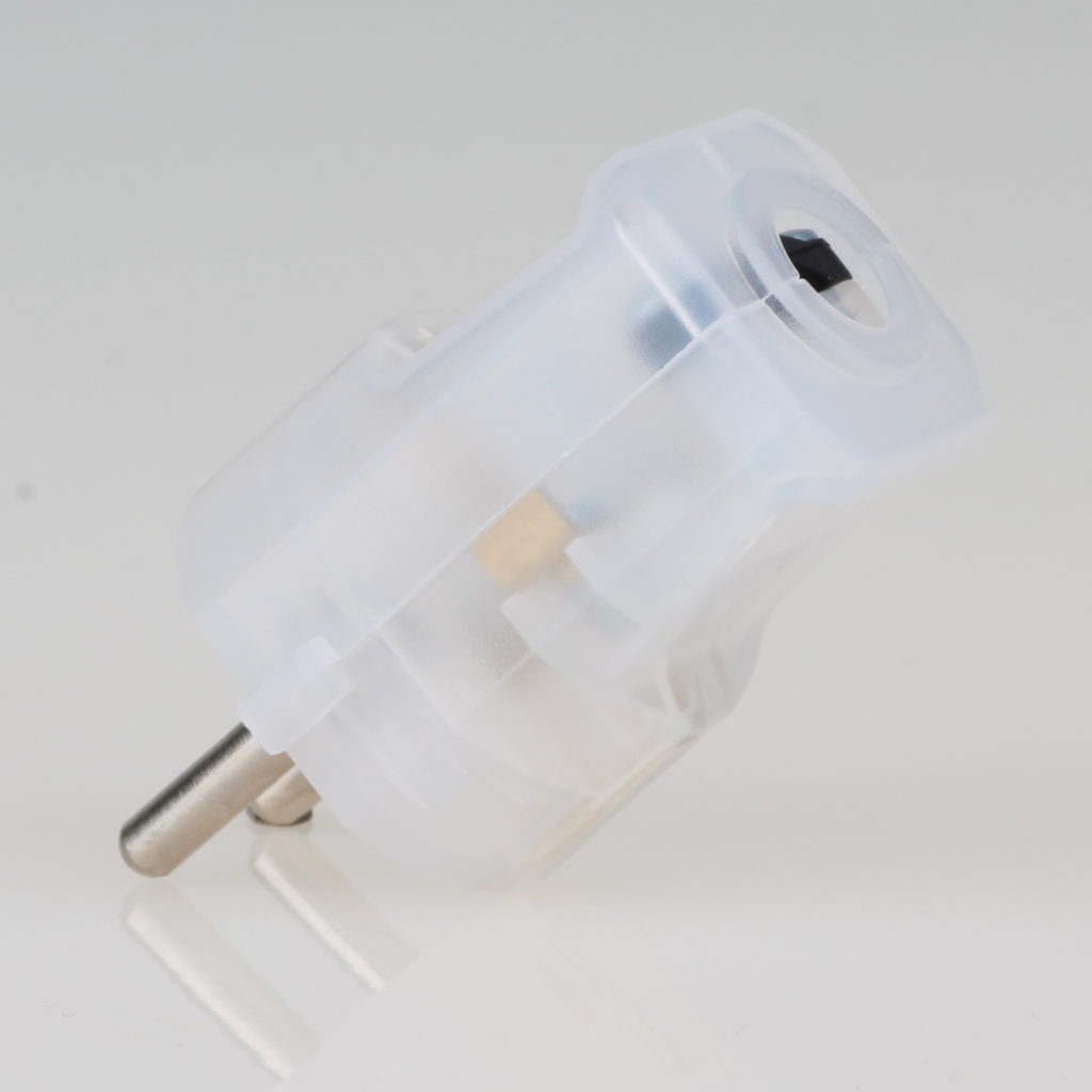 Schutzkontakt-Stecker transparent